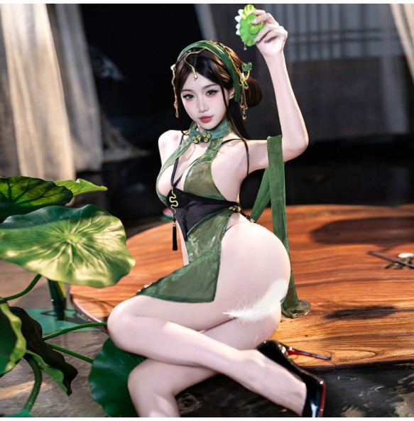FEE ET MOI - Deep V Backless Cheongsam (Green - Black)
